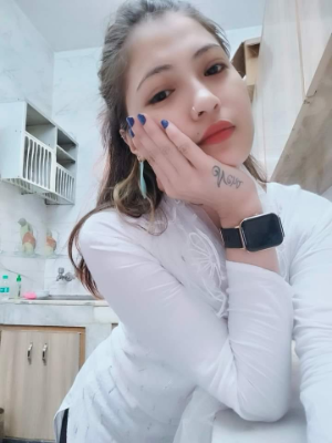 cute 18+ hot call girl